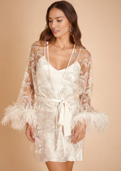 Gilda & Pearl Embroidered Feather-detail Robe