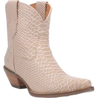 Dingo Women's Sorta Sweet Genuine Leather Bootie In Sand In Beige