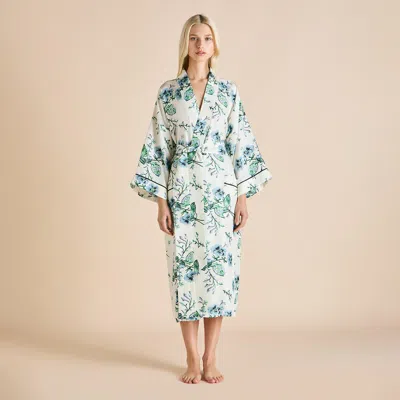 Olivia Von Halle Sabine Caldwell Ivory Floral Robe In Ivory