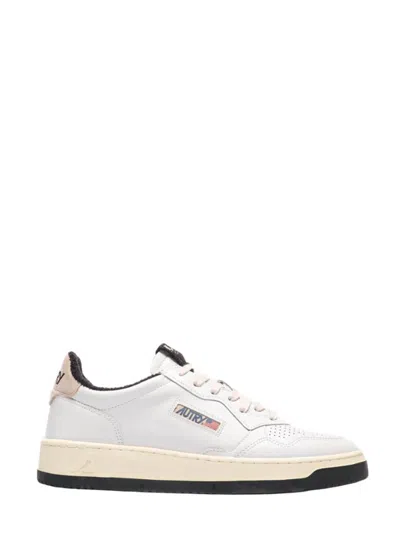 Autry Medalist Low Wom In White