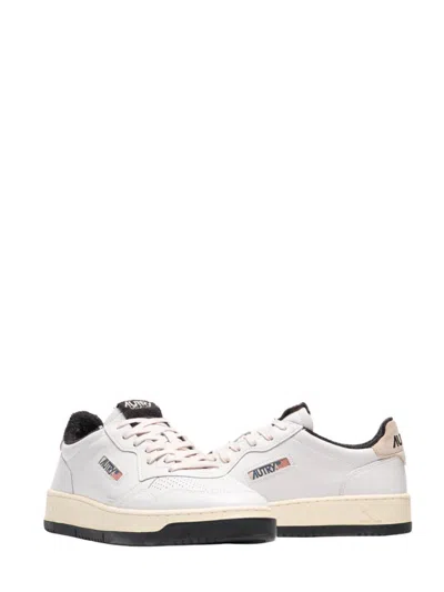 Autry Medalist Low Wom In White
