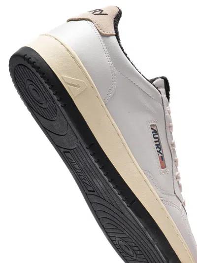 Autry Medalist Low Wom In White