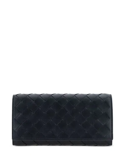 Bottega Veneta Women Portafoglio Intrecciato Con Patta Grande In Black