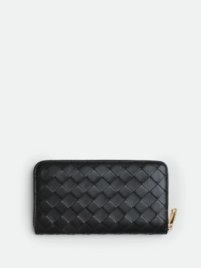 Bottega Veneta Women Portafoglio Intrecciato Con Zip In Black
