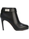 GIVENCHY 'SHARK TOOTH' STIEFELETTEN,BE0882000411476585