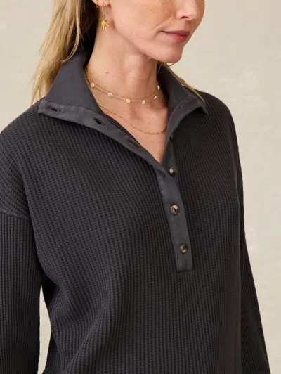 Faherty Surf Waffle Henley T-shirt In Washed Black