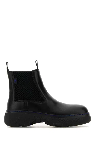 Burberry Leather Creeper Low Chelsea Boots In Black