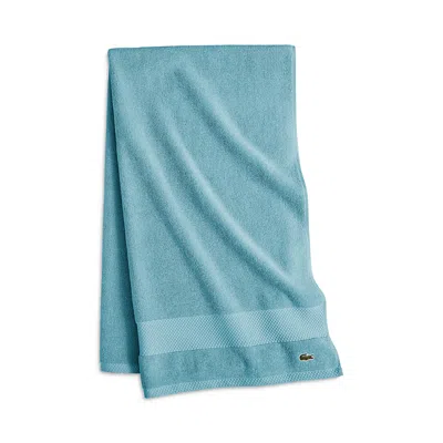 Lacoste Heritage Antimicrobial Bath Towel In Celestial
