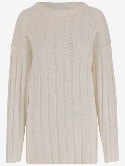 Allude 