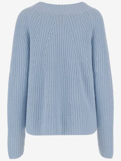 Allude 