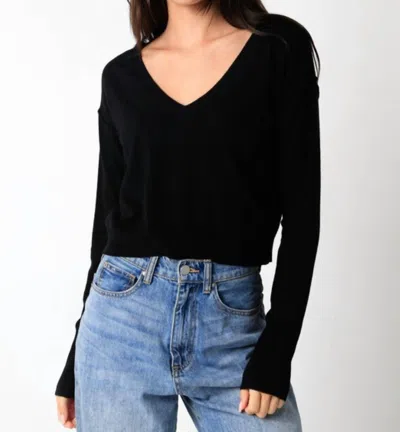Olivaceous V-neck Cropped Sweater In Black In Black