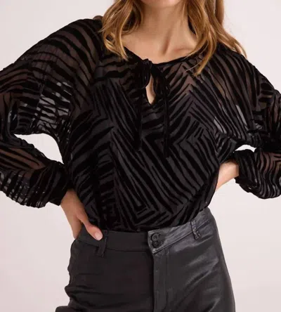 Bella Dahl Drop Shoulder Pullover In Black In Black