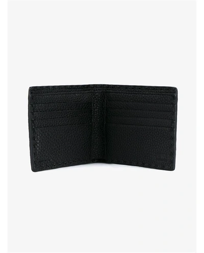 Shop Fendi Classic Grained Leather Wallet