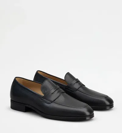 Tod's Logo-debossed Leather Penny Loafers In Black