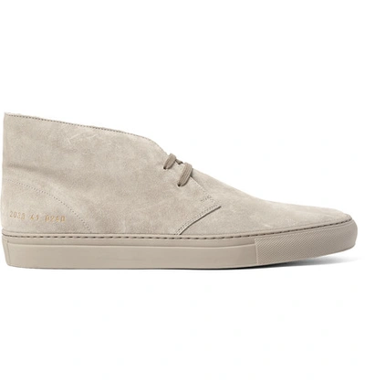 Common Projects Suede Chukka Boots In Mushroom