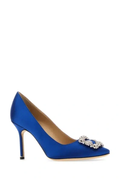 Manolo Blahnik Hangisi 90 Satin Pumps With Fmc Crystal Buckle