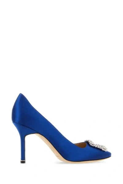 Manolo Blahnik Hangisi 90 Satin Pumps With Fmc Crystal Buckle