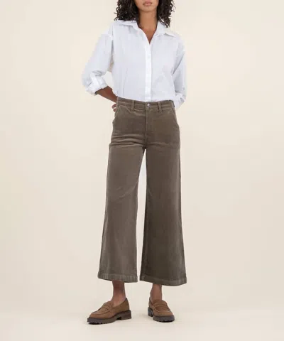 Kut From The Kloth Meg Corduroy Wide Leg Pants In Olive In Green