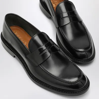 Doucal's Sneakers In Black