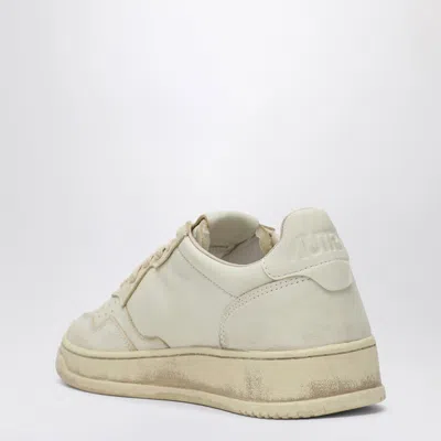 Autry 'medalist Low' White Low Sneakers With Logo Detail In White