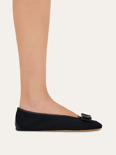 Ferragamo Satin-effect Leather Ballet Flats Vanna In Black