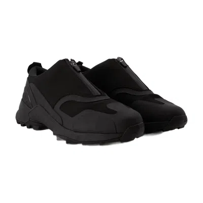 Y-3 Adidas Swift R3 Low Gtx Sneakers In Black