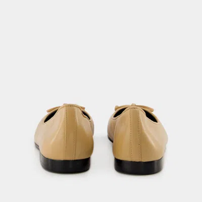 Tory Burch Claire Cap Toe Ballet Flat In Beige