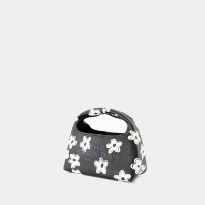 Marc Jacobs Rounded Top Handle Leather Bag In Black