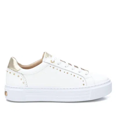 Xti Women's Leather Trainers Sneakers In White In White