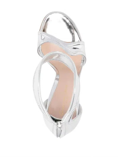 Gianvito Rossi Lucrezia Silver Mirror Effect Sandals In Grey