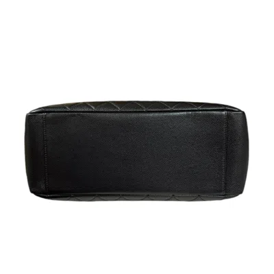 Pre-owned Chanel Black Caviar Leather Tote Bag ()