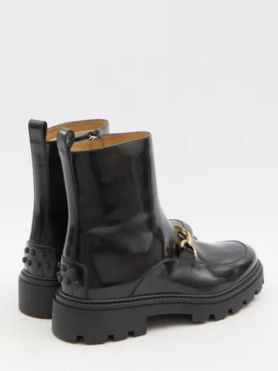 Tod's Leather Ankle Boots In Black
