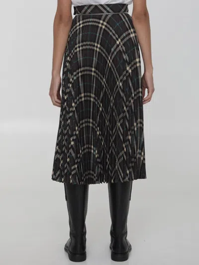 Burberry Long Multicolor Pleated Skirt With Check Motif In Wool Blend Woman In Black