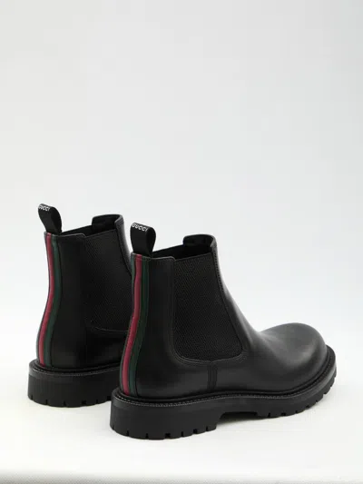 Gucci Chelsea Boots With Web In Black