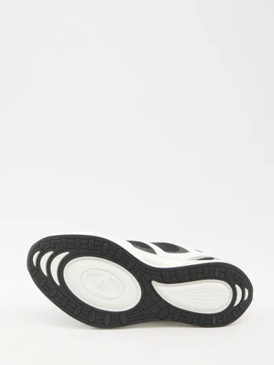 Valentino Vlogo Easyjog Sneakers With Contrast Accents In White