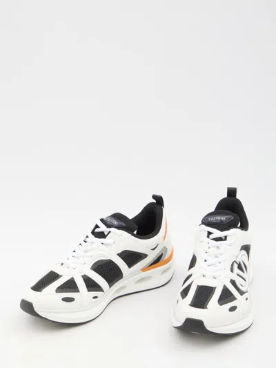 Valentino Vlogo Easyjog Sneakers With Contrast Accents In White