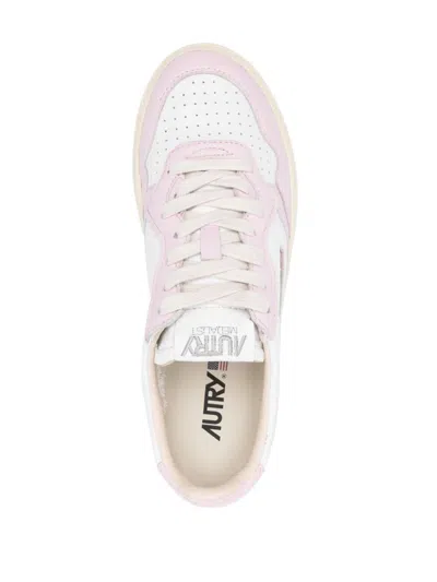 Autry Sneakers Medalist Low In Pelle Bicolore Bianco E Rosa In White