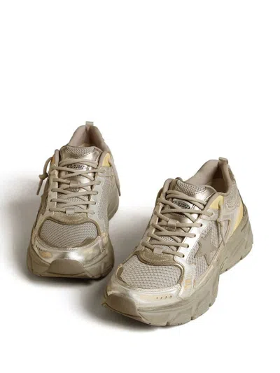 Golden Goose Lightstar Laminated Leather Suede And Net Upper Tpu Star Net Heel And Spur In Grey