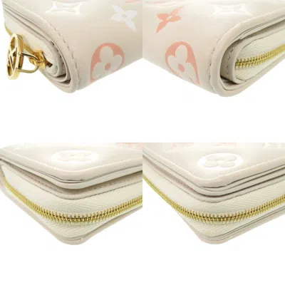 Pre-owned Louis Vuitton Beige Monogram Wallet (bi-fold) ()