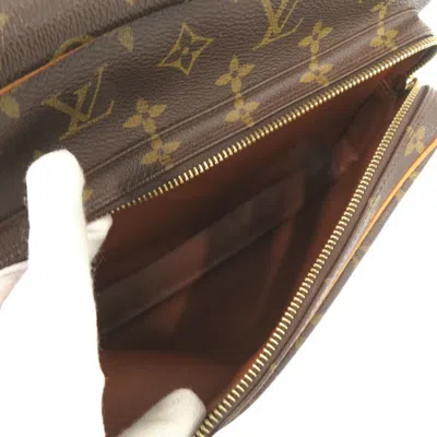 Pre-owned Louis Vuitton Brown Monogram Shoulder Bag ()
