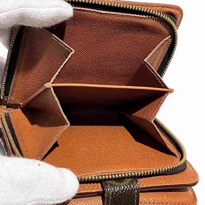 Pre-owned Louis Vuitton Brown Wallet (bi-fold) ()