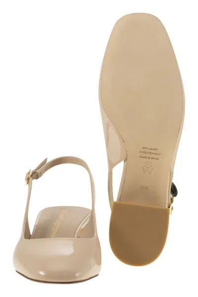 Stuart Weitzman Maeve - Lacquered Leather Slingback In Beige