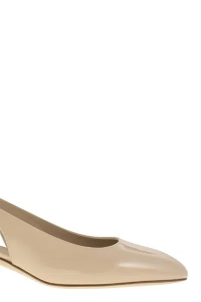 Stuart Weitzman Maeve - Lacquered Leather Slingback In Beige
