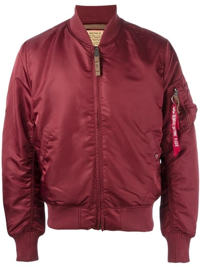 Alpha Industries Bomberjacke Mit Detail Am Ärmel In Maroon