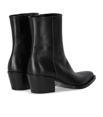 STRATEGIA STRATEGIA BLACK HEELED ANKLE BOOT 