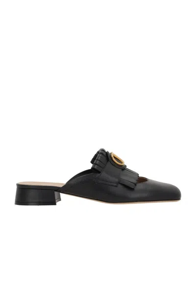 Valentino Women's Vlogo Signature Leather Slippers Sandal In Black