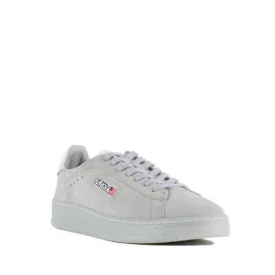 Autry Dallas Sneakers In Gray