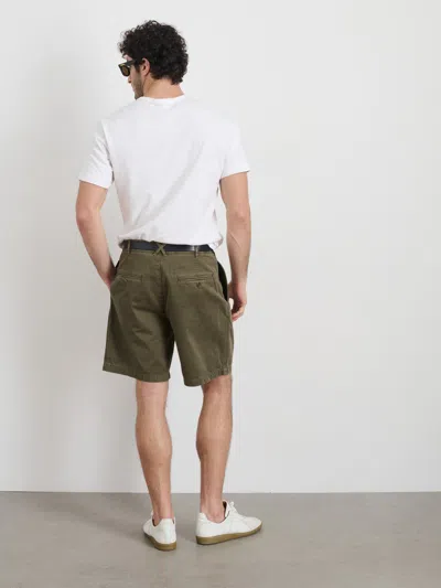 Alex Mill Standard Pleated Short In Chino In Deep Moss