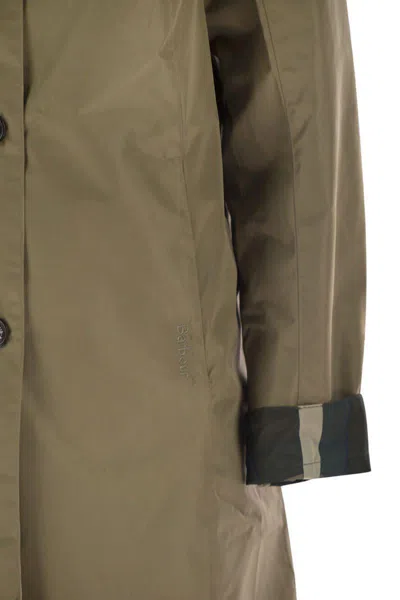 Barbour Babbity Waterproof And Reversible Jacket In Green