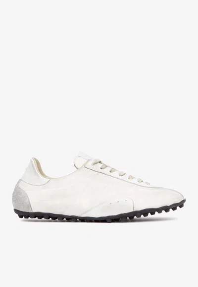 Maison Margiela White Low Top Sneakers With Logo Patch On The Tongue And Contrasting Heel In White